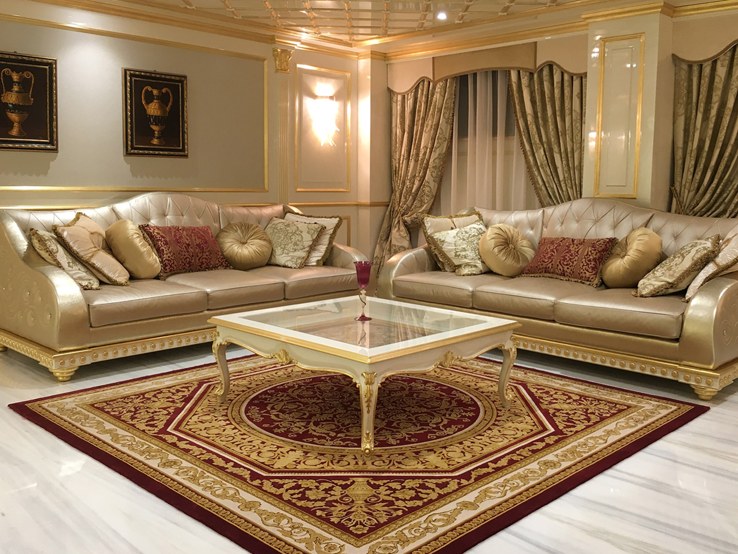 Bassano Interiors - Arredamento di lusso - Showroom a Dubai