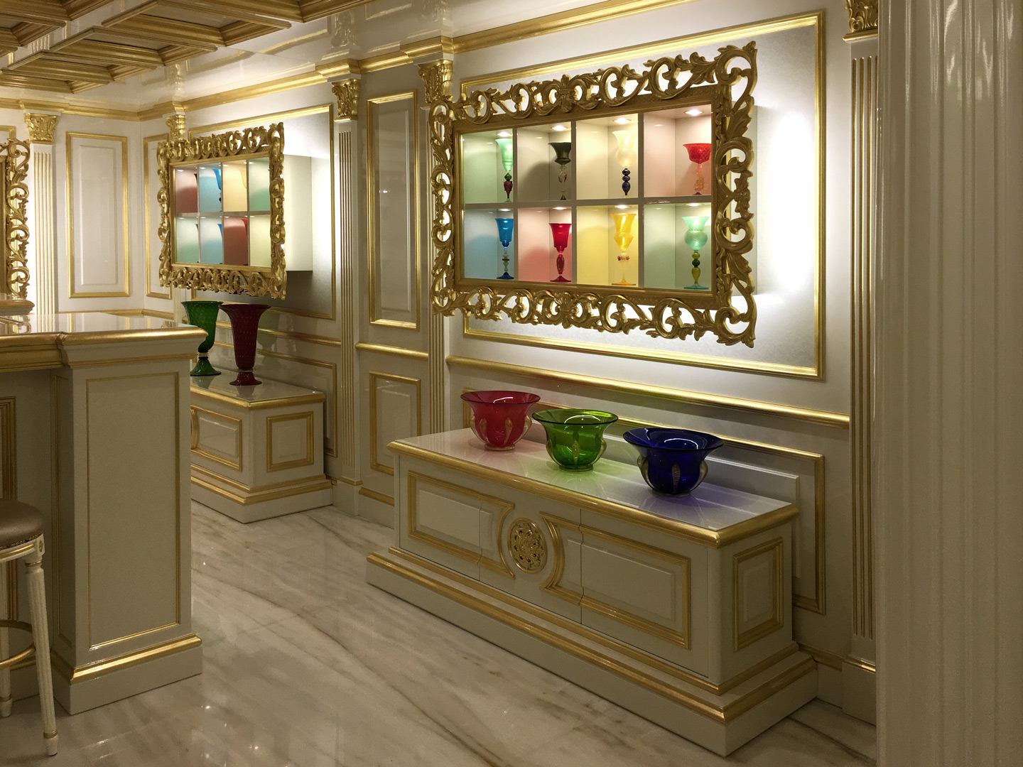 Bassano Interiors - Arredamento di lusso - Showroom a Dubai