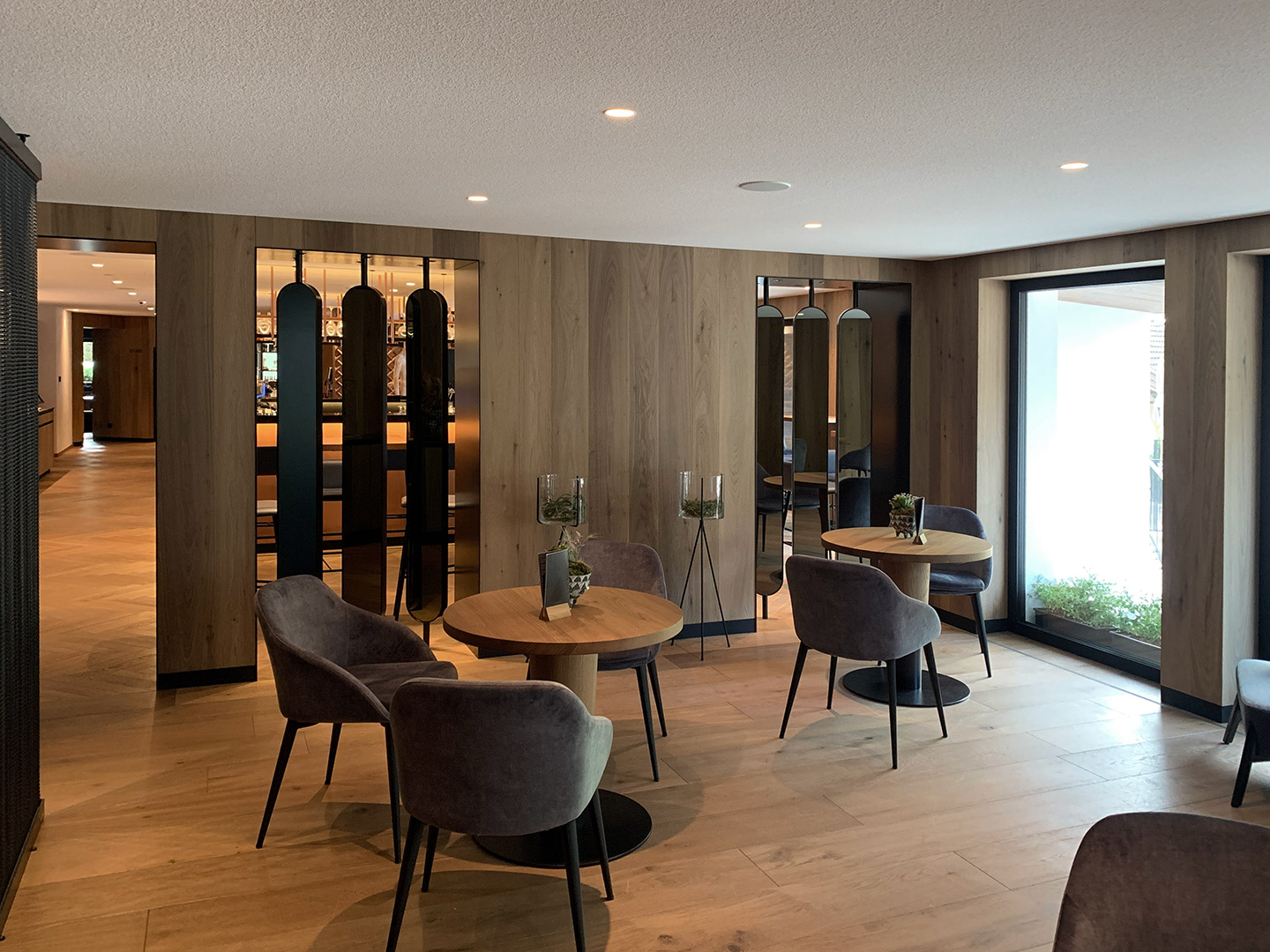 Bassano Interiors - Arredamento moderno per Hotel Ortisei